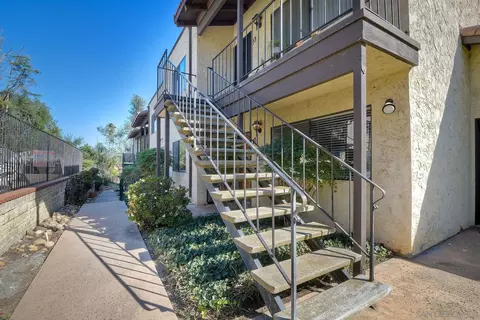 625 S Fig St #10, Escondido, CA 92025
