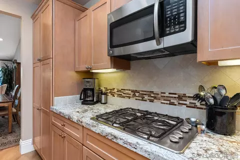 5625 Caminito Isla, La Jolla, CA 92037 photo 5