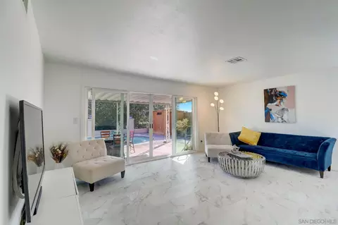 9943 Medina Dr, Santee, CA 92071 photo 2