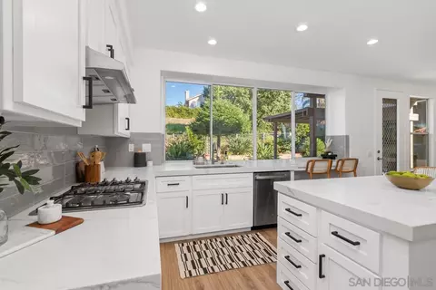 1314 Paseo Hermosa, Oceanside, CA 92056 photo 7
