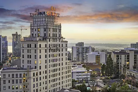 702 Ash St #606, San Diego, CA 92101
