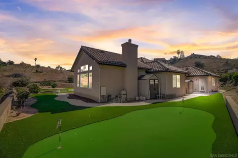 4751 Briana Ct, Fallbrook, CA 92028 photo 6