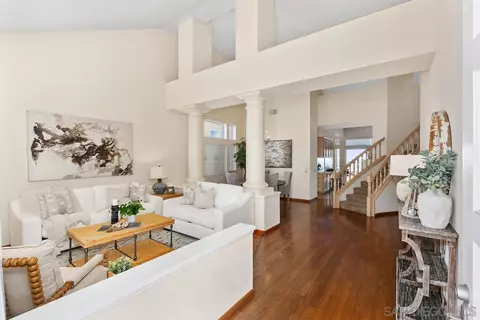 10804 Sunset Ridge Dr, San Diego, CA 92131