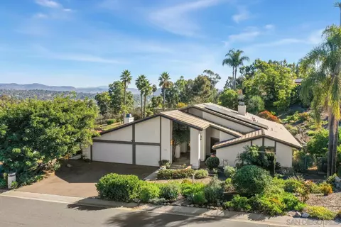 3342 Avenida Sierra, Escondido, CA 92029