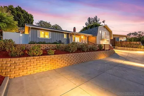 9319 Westhill Rd, Lakeside, CA 92040 photo 6