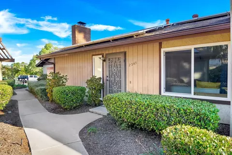 2365 Apricot Tree Ln, Spring Valley, CA 91977 photo 2