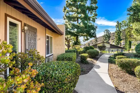 2365 Apricot Tree Ln, Spring Valley, CA 91977 photo 3