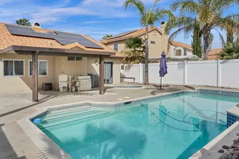 39732 Oak Cliff Dr, Temecula, CA 92591 photo 10