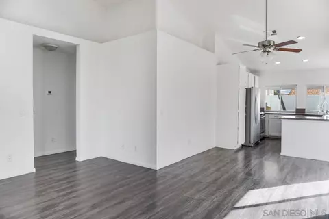 39732 Oak Cliff Dr, Temecula, CA 92591 photo 5