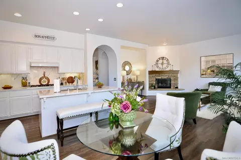 33770 Summit View Pl, Temecula, CA 92592 photo 2