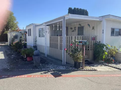 3030 Oceanside Blvd #34, Oceanside, CA 92054