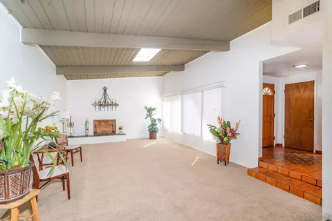 310 Cottonpatch Way, El Cajon, CA 92020