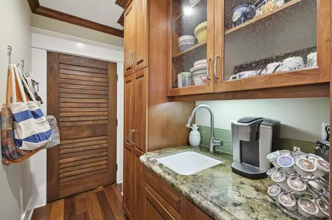 Kitchen - 831 G Ave, Coronado, CA 92118 photo 5 of 7