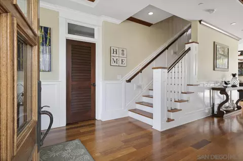 Entry Way - 831 G Ave, Coronado, CA 92118 photo 1 of 4