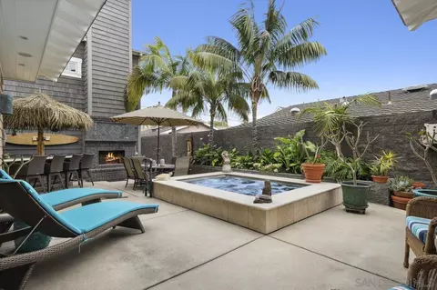 Exterior - 831 G Ave, Coronado, CA 92118 photo 4 of 12