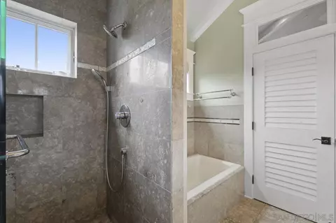 Bath - 831 G Ave, Coronado, CA 92118 photo 5 of 7