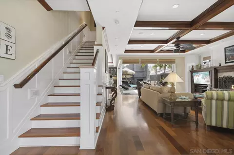Entry Way - 831 G Ave, Coronado, CA 92118 photo 2 of 4