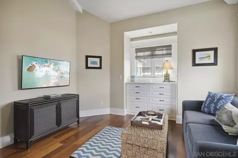 Living - 831 G Ave, Coronado, CA 92118 photo 7 of 7