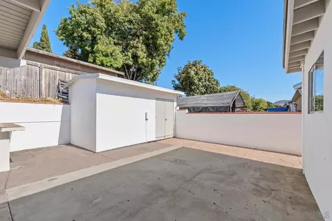 9732 Saint George St, Spring Valley, CA 91977 photo 21