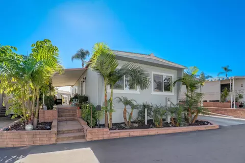 245 W Bobier Dr #SPC 59, Vista, CA 92083