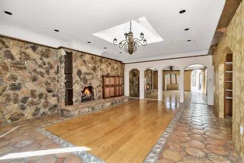 636-38 Nautilus St, La Jolla, CA 92037 photo 6