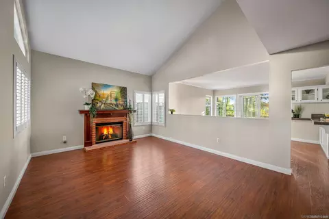 1873 Cathedral Gln, Escondido, CA 92029 photo 3