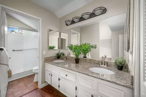 1873 Cathedral Gln, Escondido, CA 92029 photo 13