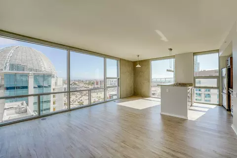 321 10th Ave #1507, San Diego, CA 92101
