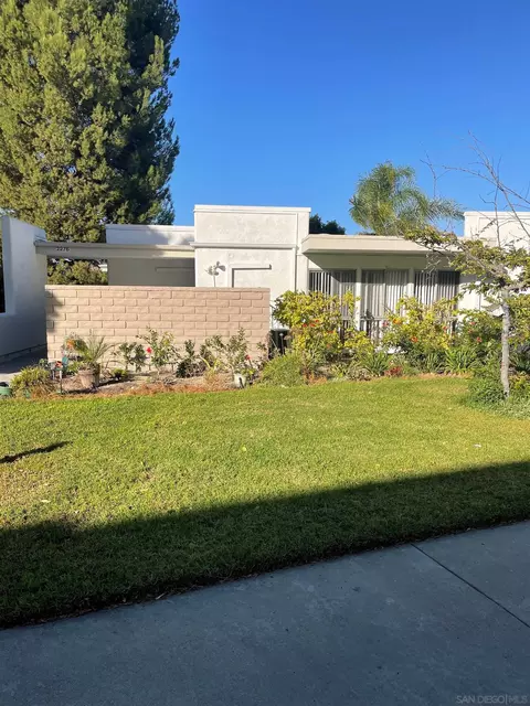 2276 Via Mariposa #U, Laguna Woods, CA 92637