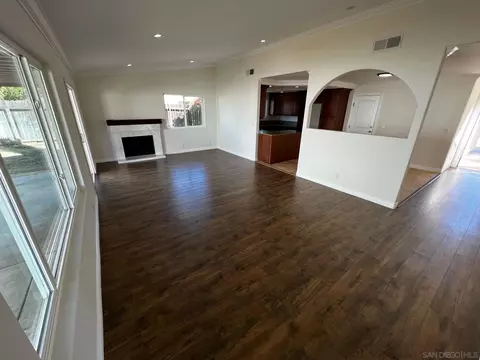 738 Ball Ave, Escondido, CA 92026 photo 4