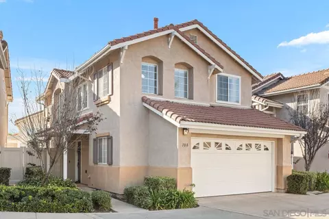 108 River Rock Ct, Santee, CA 92071