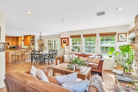 15127 Sycamore Canyon Rd, Poway, CA 92064 photo 16