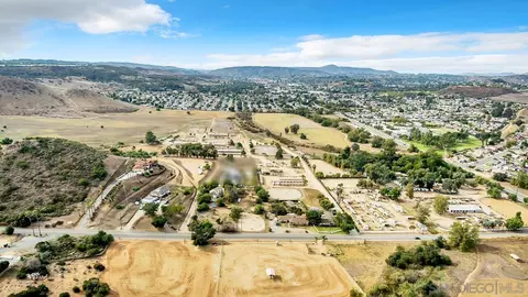 15127 Sycamore Canyon Rd, Poway, CA 92064 photo 42