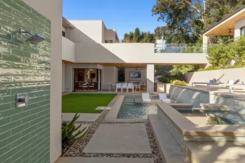 6349 Castejon Dr, La Jolla, CA 92037 photo 21