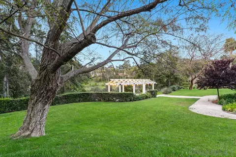 17032 Circa Oriente, Rancho Santa Fe, CA 92067 photo 54