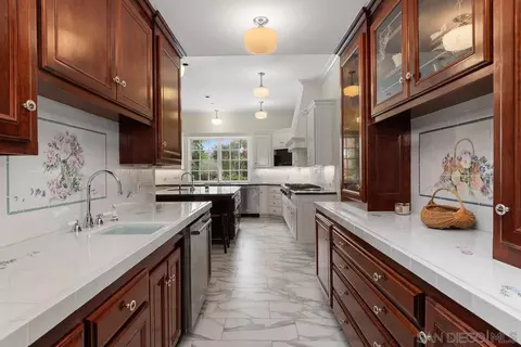 17032 Circa Oriente, Rancho Santa Fe, CA 92067 photo 21