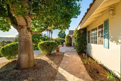 255 Rancho Camino, Fallbrook, CA 92028 photo 37
