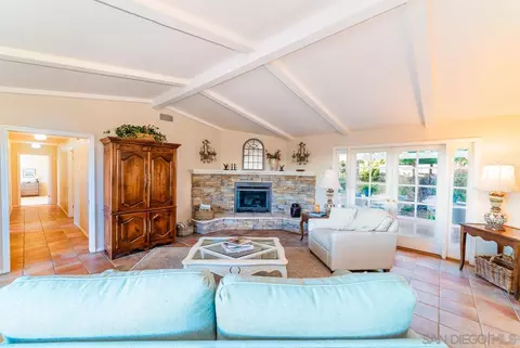 255 Rancho Camino, Fallbrook, CA 92028 photo 11
