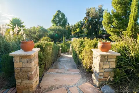 255 Rancho Camino, Fallbrook, CA 92028 photo 50