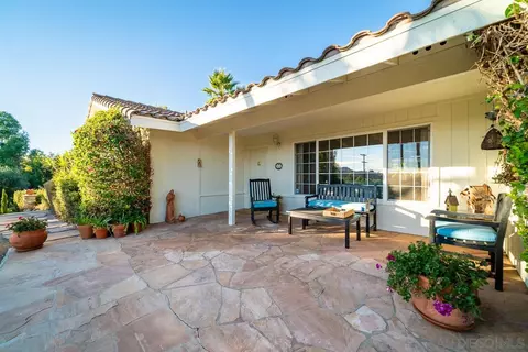 255 Rancho Camino, Fallbrook, CA 92028 photo 5