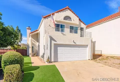 10508 Flora Azalea Ct, Santee, CA 92071