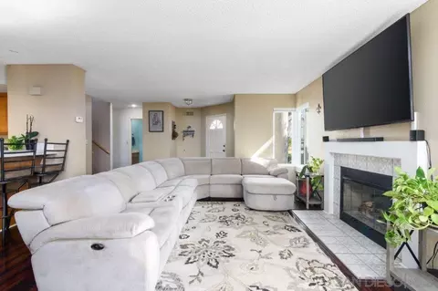 10508 Flora Azalea Ct, Santee, CA 92071 photo 6