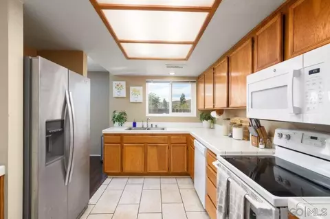 10508 Flora Azalea Ct, Santee, CA 92071 photo 9