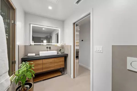 1059 Eucalyptus, Vista, CA 92084 photo 9