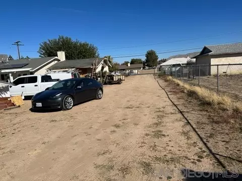 7648 Jenkins, Hesperia, CA 92345 photo 15