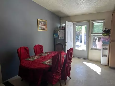 7648 Jenkins, Hesperia, CA 92345 photo 5