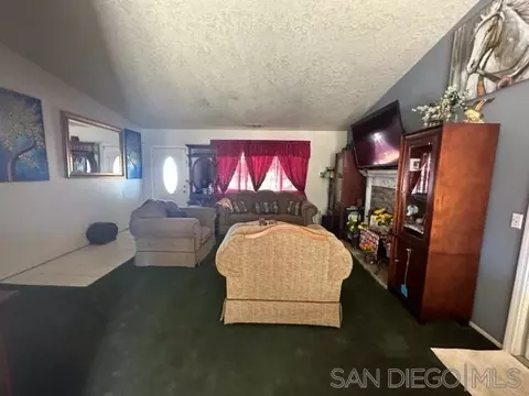 7648 Jenkins, Hesperia, CA 92345 photo 3