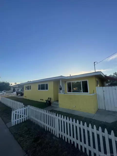 414 33rd, San Diego, CA 92102