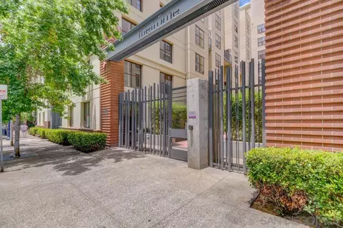 1150 J St #424, San Diego, CA 92101