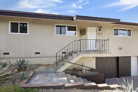 9147 Rosedale Dr, Spring Valley, CA 91977 photo 4